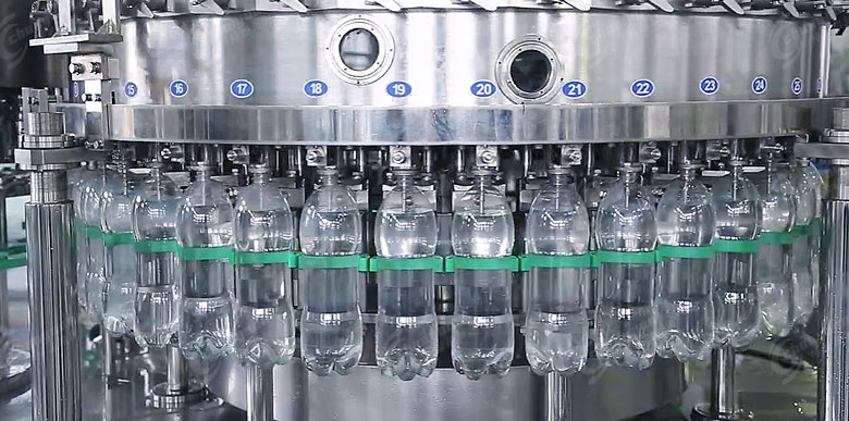 啤酒灌裝機(jī)