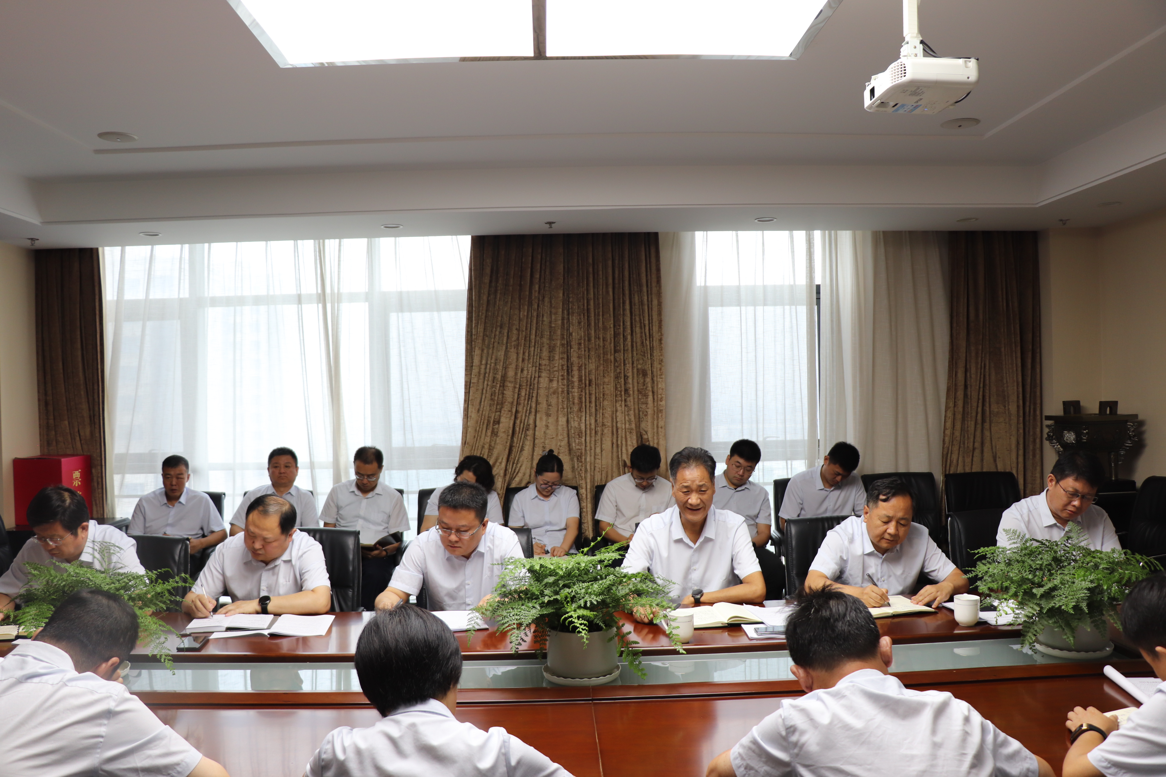 IMG_8932.JPG IMG_8932.JPG